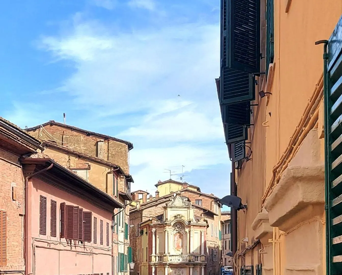Historical Center Near The Duomo - Centrale E Luminoso Siena Apartment